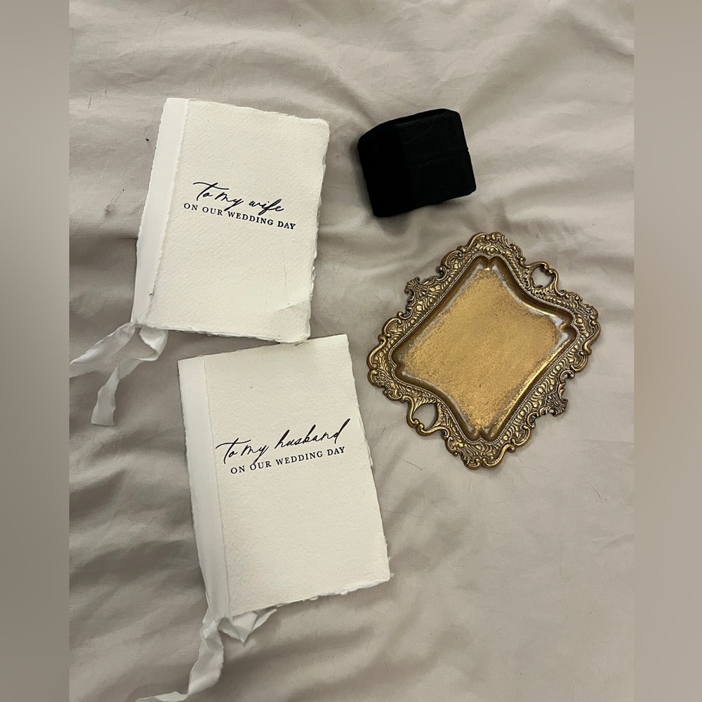 Elegant Wedding Vow Books and Gold Tray Set